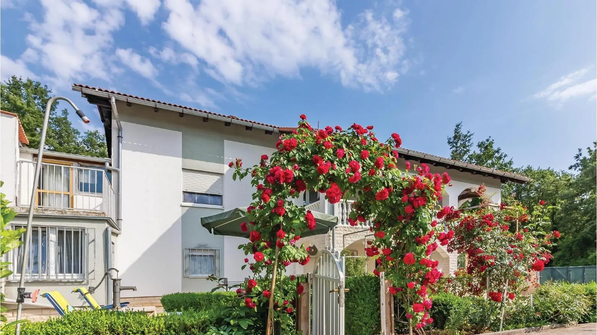3 Bedroom Awesome Apartment In Pavicini