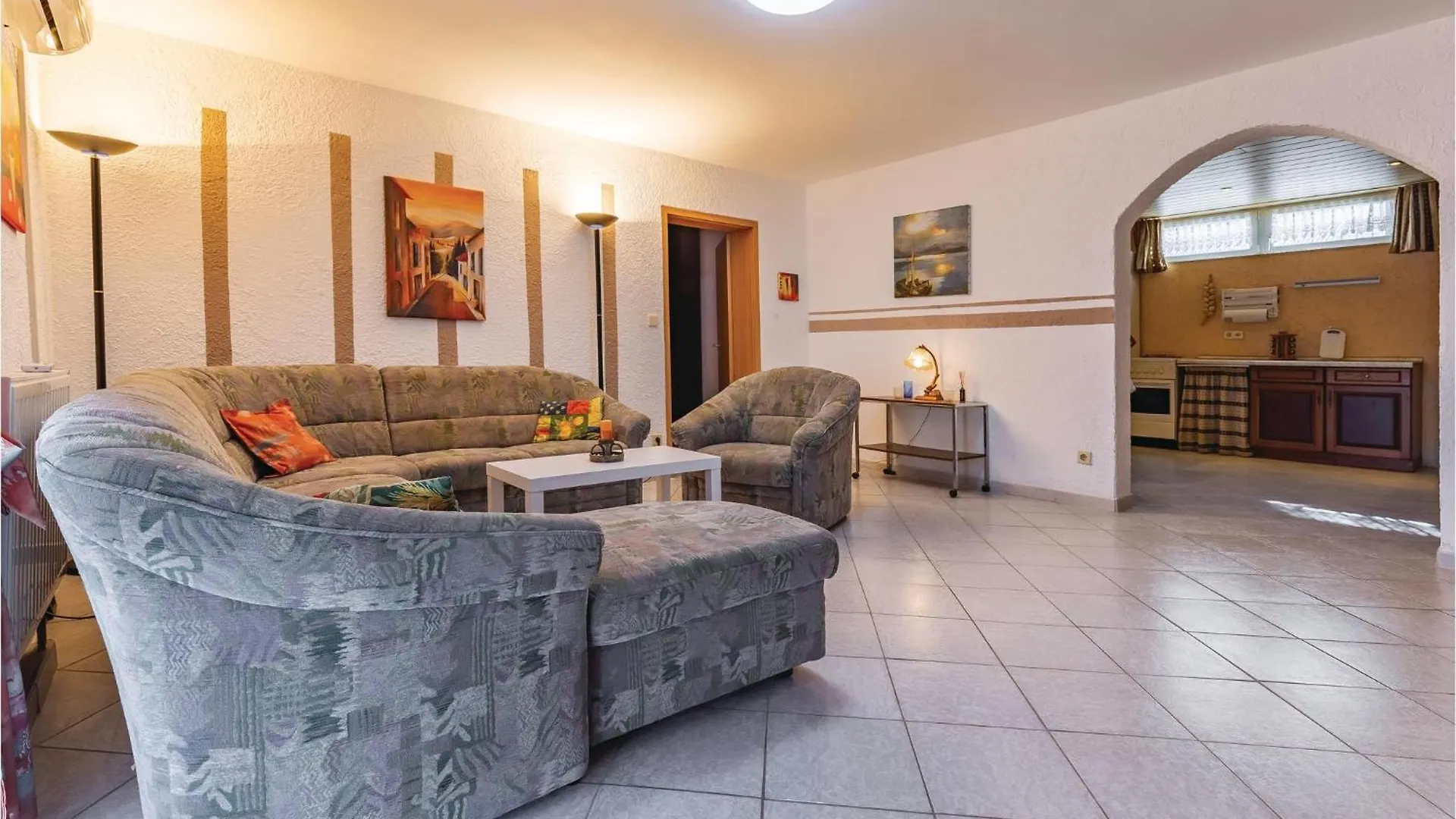 3 Bedroom Awesome Apartment In Pavicini