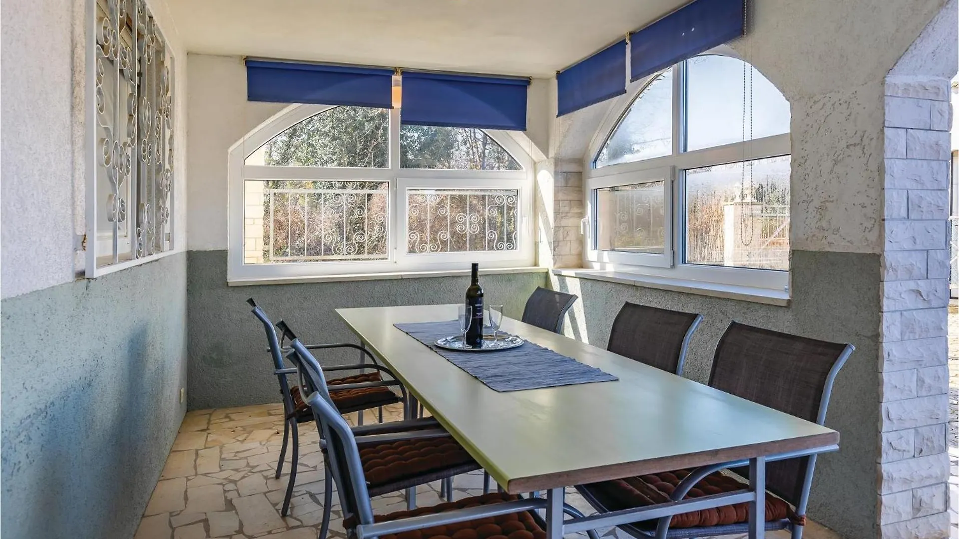 3 Bedroom Awesome Apartment In Pavicini