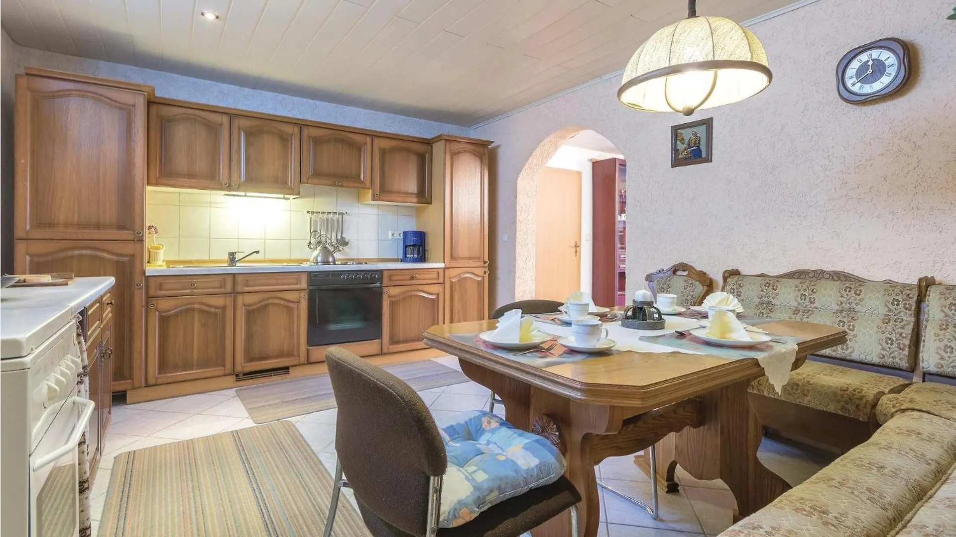 3 Bedroom Awesome Apartment In Pavicini Croatia